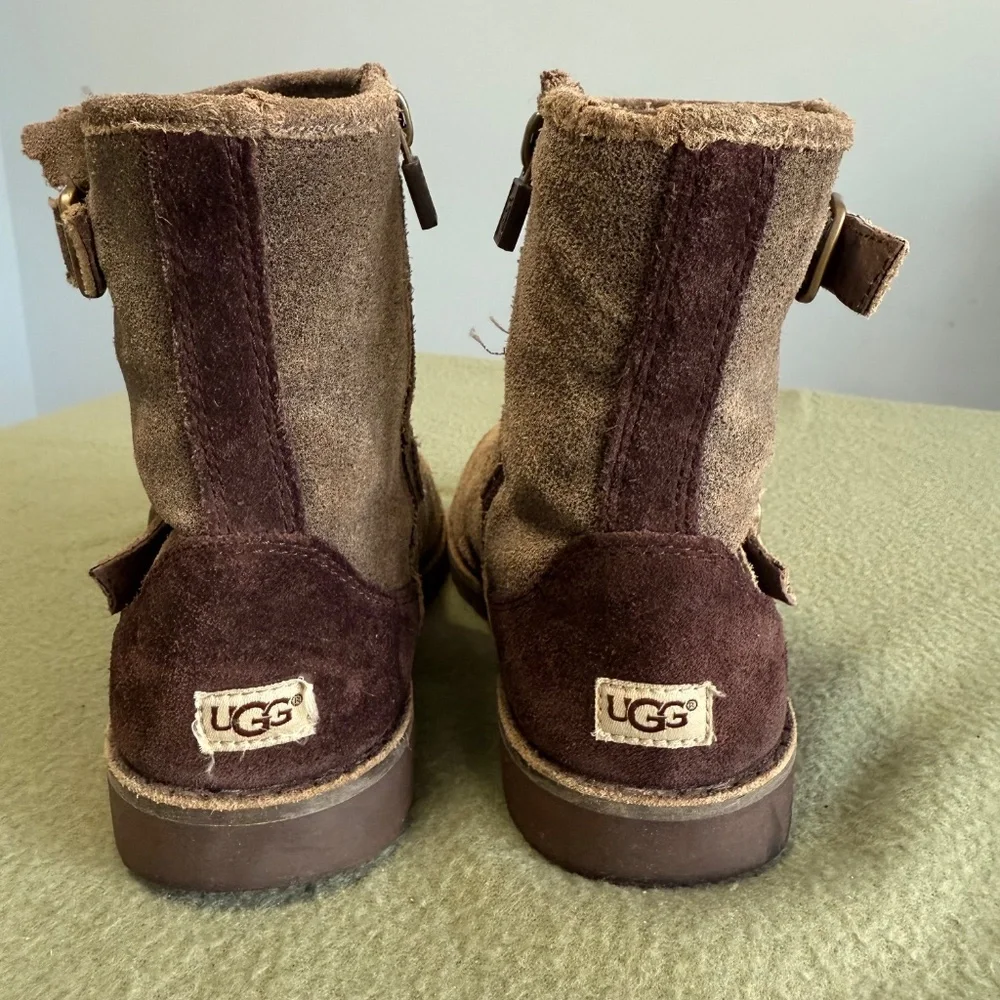 UGG K Harwell Bomber Boots Kids Brown Teak Leather Wool‎ Lining Size 3
